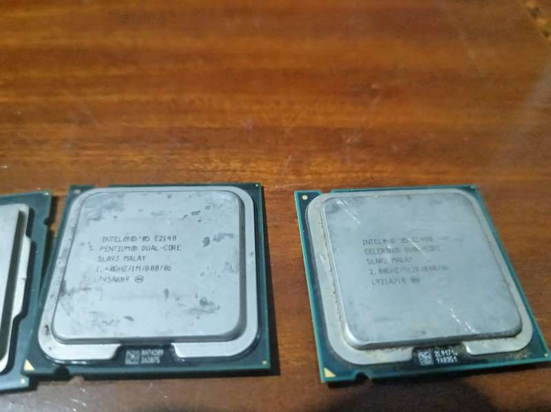 Varias computer parts for sale please read description