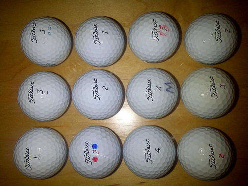 12 x Titleist PRO V1 and PRO V1X golf balls for sale (second hand, very good condition)