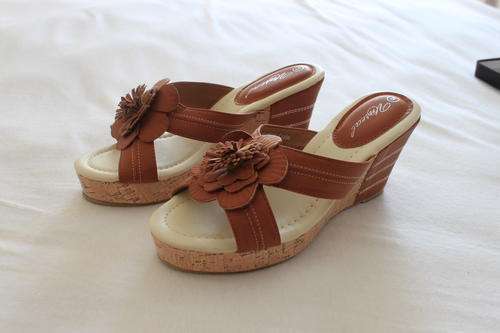 BROWN CORK WEDGE HEEL SANDALS SIZE 5