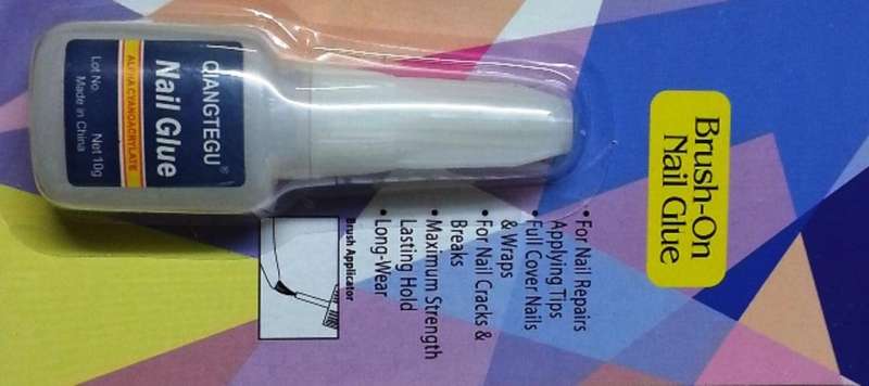 Nail Brush On Glue