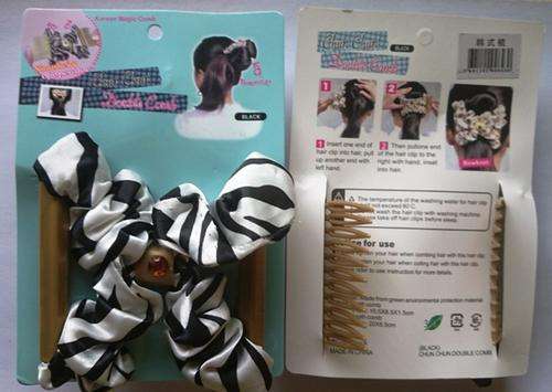Double Comb Stretch Hair Comb - Black and White