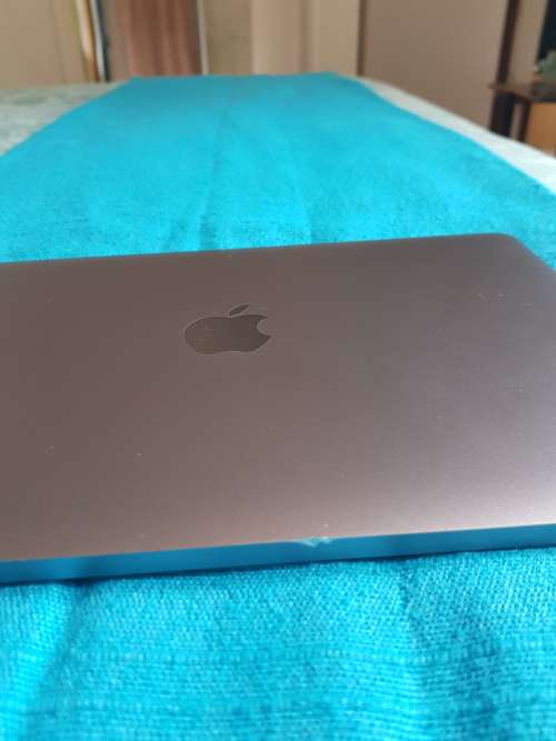 12" Space Grey Macbook 2016 with LCD Issue