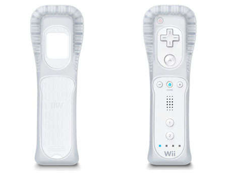 2 Wii Remotes FREE POSTAGE! COMES WITH 2 COVERS AS SHOWN IN PICTURE!!!!