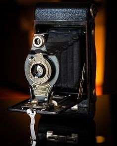 Eastman Kodak No. 2 Folding Autographic Brownie.