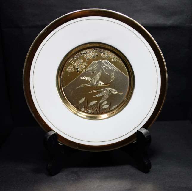 Mt Fuji Decorative Plate with Gold Trim