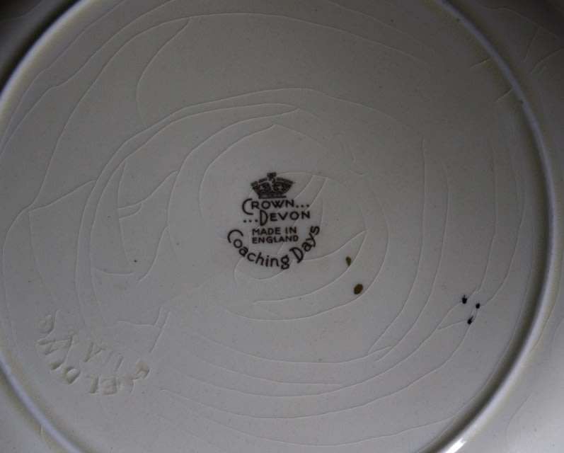 Crown Devon Coaching Days Decorative Wall Plate
