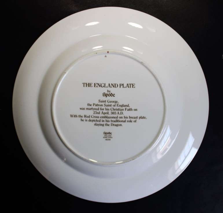 The England Decorative Wall Plate by Spode with Saint George