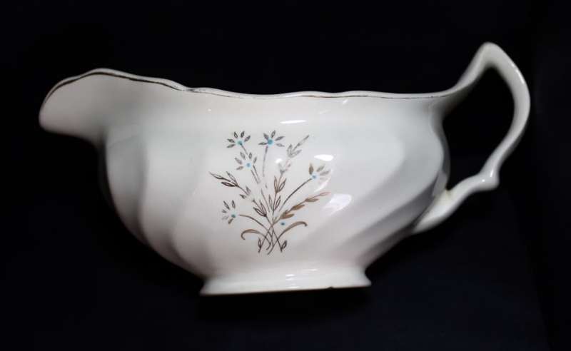 Vintage Johnson Bros Old Chelsea Gravy Boat and Saucer