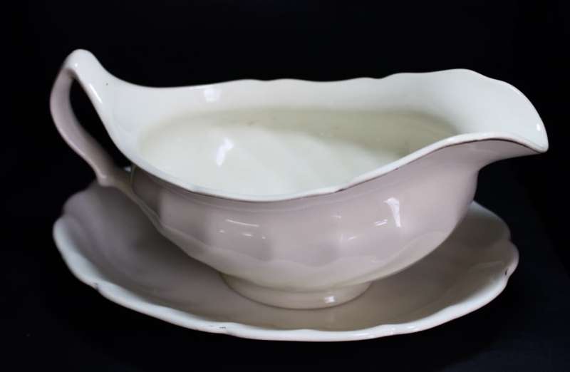 Vintage Johnson Bros Old Chelsea Gravy Boat and Saucer