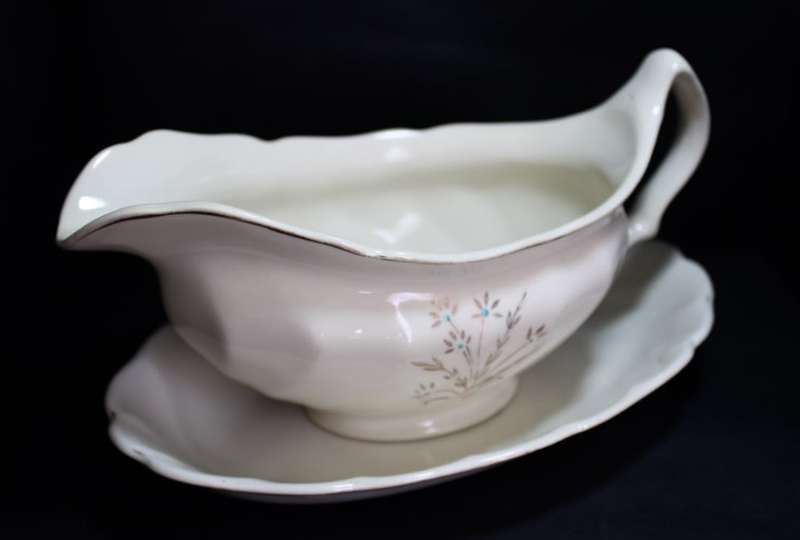 Vintage Johnson Bros Old Chelsea Gravy Boat and Saucer