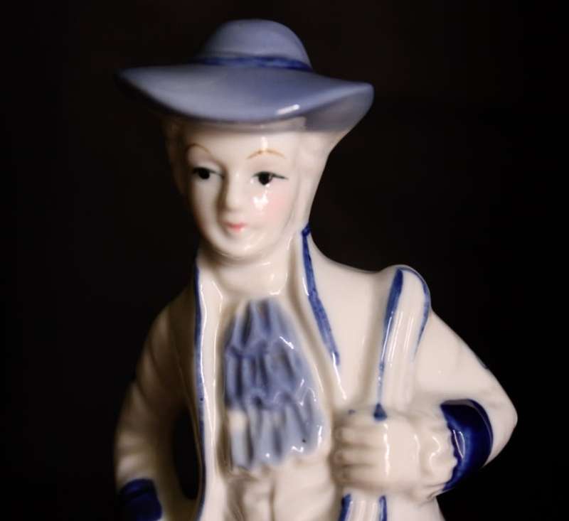 Classic Style Porcelain Man with Lyre Figurine.