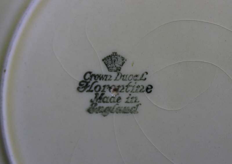 Vintage Crown Ducal Quail Pattern Decorative Wall Plate.