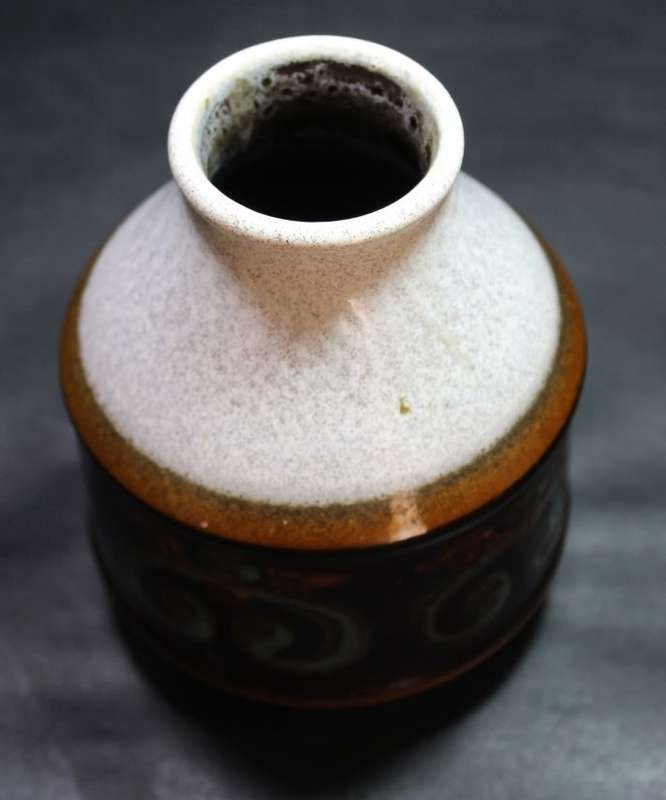 Vintage Dumler and Breiden (Germany) Small Ceramic Vase