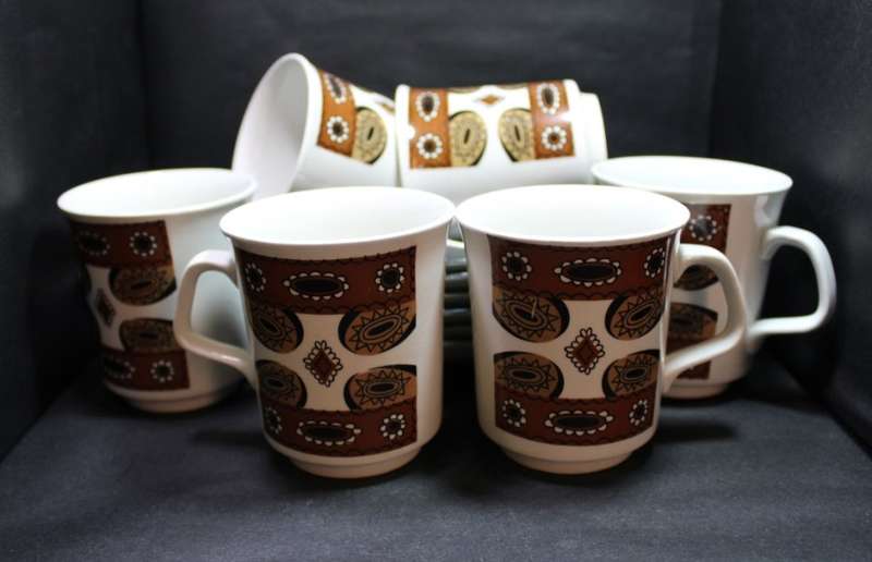 Vintage J&G Meakin Studio Pattern Coffee Cup and Saucer Set of Six