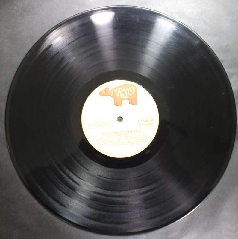 The Bee Gees Don`t Forget To Remember Double Vinyl LP