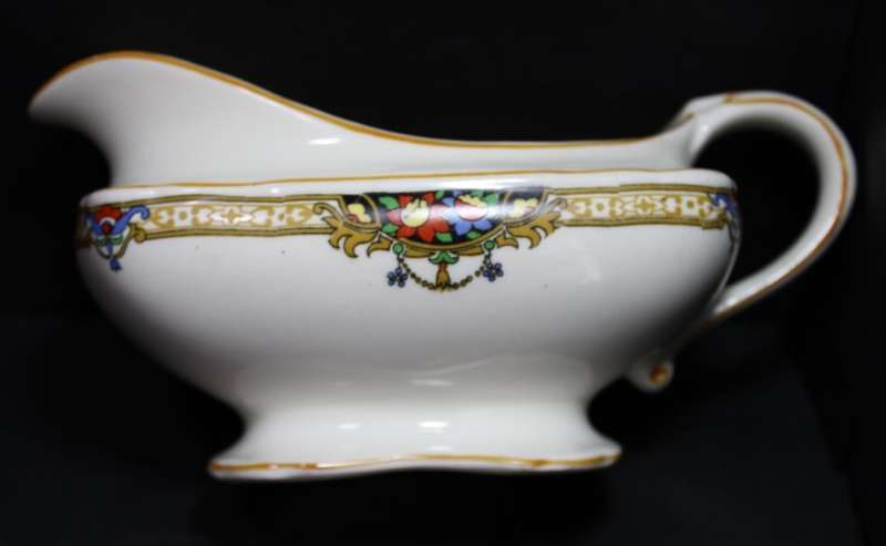 Vintage Grindley Windsor Ivory Gravy Boat