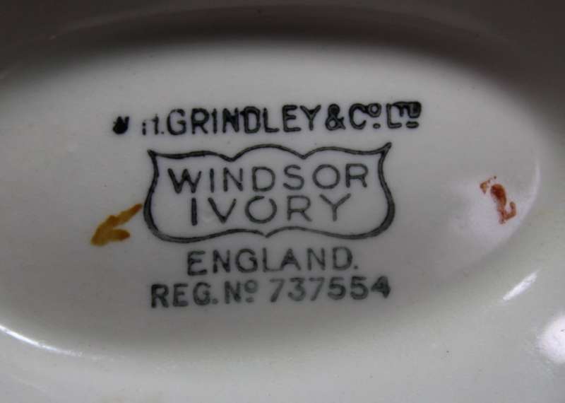 Vintage Grindley Windsor Ivory Gravy Boat
