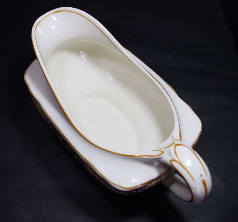 Vintage Grindley Windsor Ivory Gravy Boat