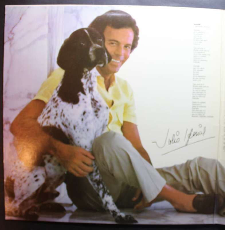 Julio Iglesias Momentos Vinyl LP