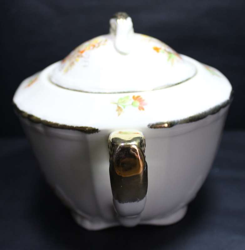 Vintage Alfred Meakin Tea Set with Teapot, Milk Jug and Sugar Bowl.