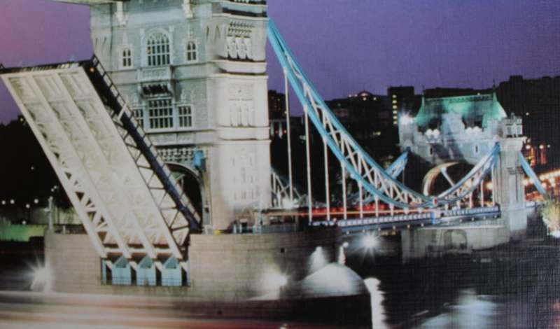 Tower Bridge London Puzzle, by Trefl
