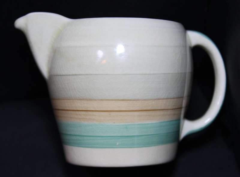 Susie Cooper 2 x Plates, Creamer and Teacup Wedding Ring Pattern