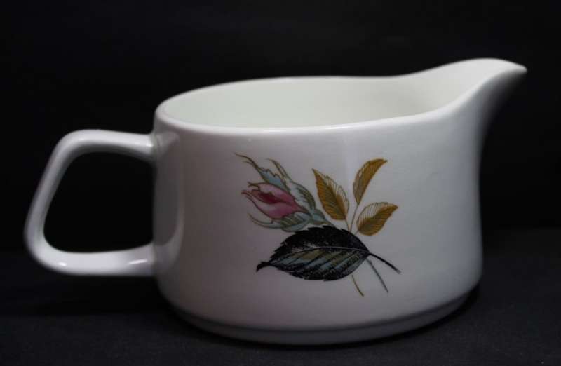 Vintage J&G Meakin JG Studio Night Club Design Gravy Boat Serving Jug.