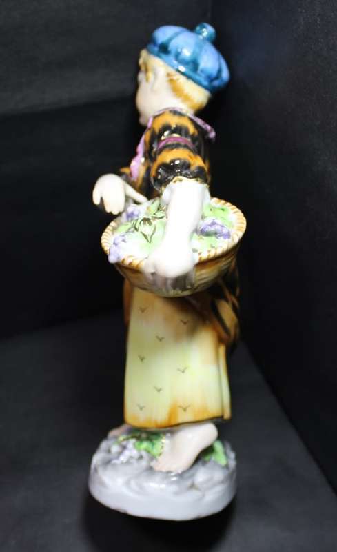 Keto Import Lady With Fruit Basket Figurine