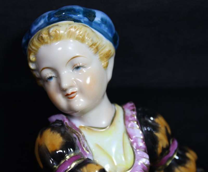 Keto Import Lady With Fruit Basket Figurine