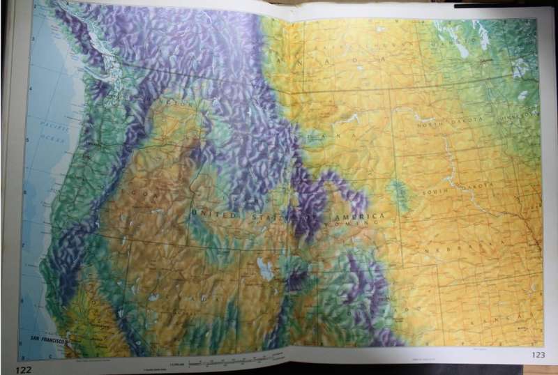 Mallard Press Complete Atlas of The World 1989
