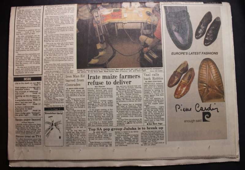 Rand Daily Mail final edition 30 April 1985 Autographed by Allister Sparks.