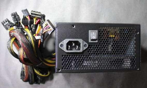 Corsair VS650 ATX Power Supply 650Watt.