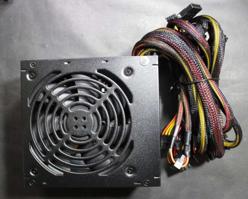 Corsair VS650 ATX Power Supply 650Watt.