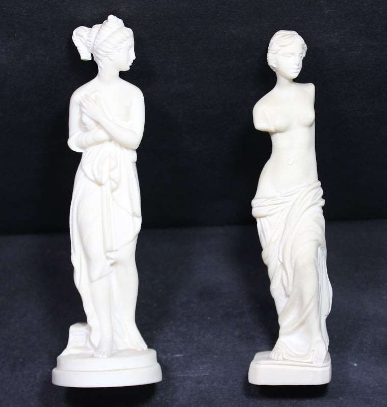Pair of Arta Fina and A Santini Statuettes Aphrodite and Venus De Milo