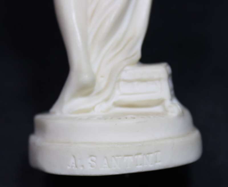 Pair of Arta Fina and A Santini Statuettes Aphrodite and Venus De Milo