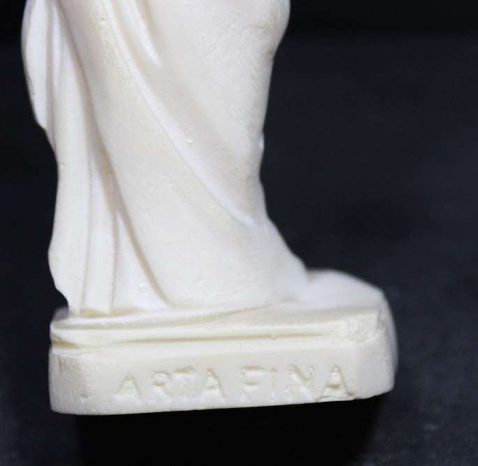 Pair of Arta Fina and A Santini Statuettes Aphrodite and Venus De Milo
