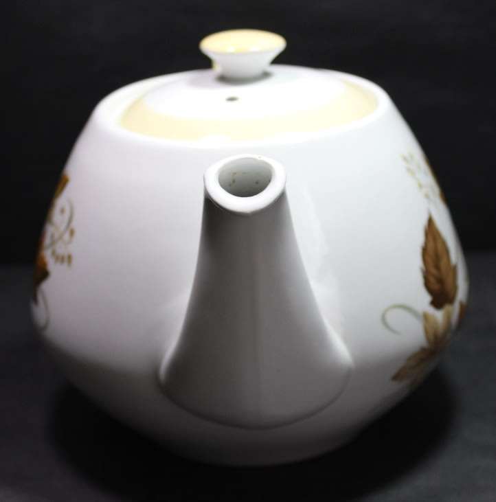 Alfred Meakin 3 Piece Glo White Teapot and Sugar Bowl Milk Jug Set