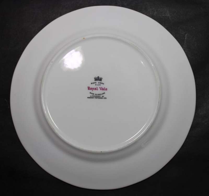 Part set of Royal Vale Pair of Side Plates and Saucers