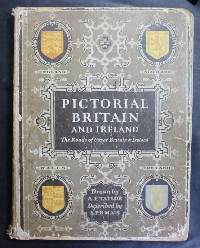 Pictorial Britain and Ireland - Book of Vintage Maps 1932 by Esso.