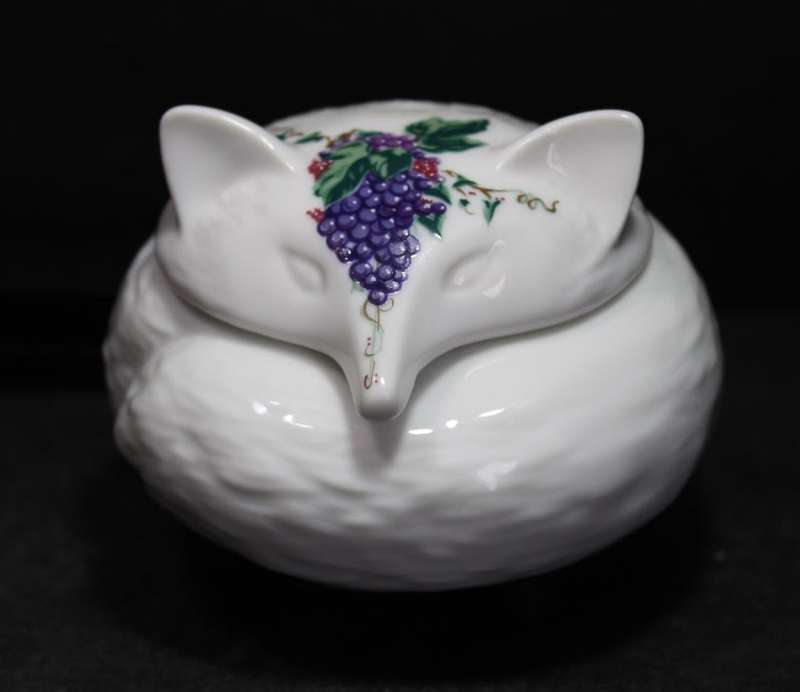 Southern Heirlooms Natchez Fox Trinket Bowl Exclusively for Elizabeth Arden Christmas 1981