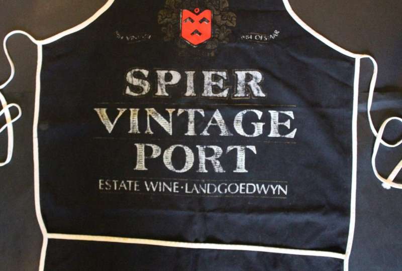 Spier Vintage Port Sommeliers`s Apron