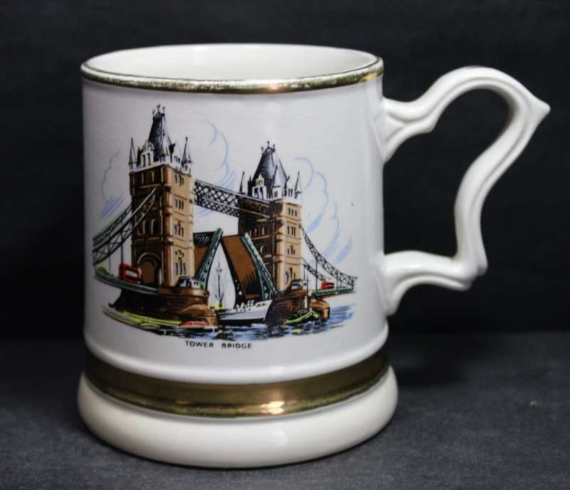 Tower Bridge Mug by Prince William Decorative 22 Carat Gold Trim