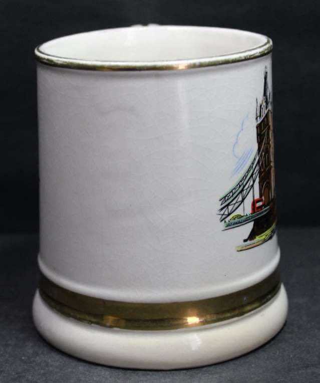 Tower Bridge Mug by Prince William Decorative 22 Carat Gold Trim
