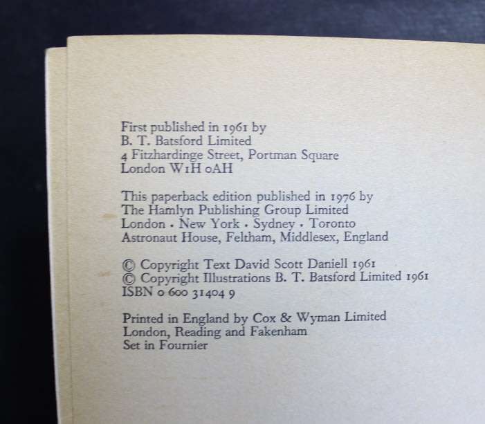 Battles and Battlefields by David Scott Daniell, Softcover Book