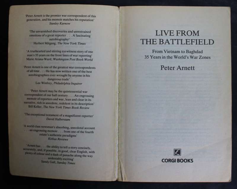 Live From The Battlefield by Peter Arnett, Softcover Book