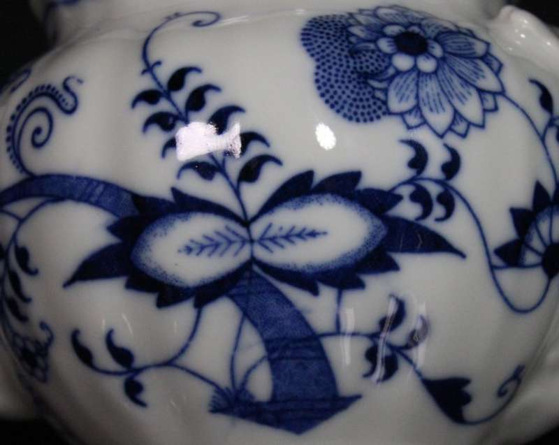 Blue Danube Tea Pot small, made in Japan.