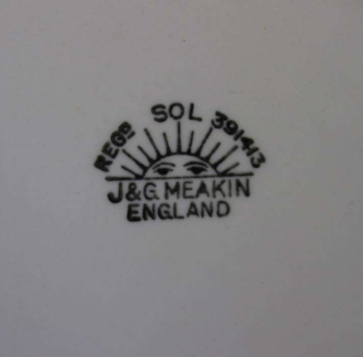 Vintage J&G Meakin Cake Plate Sol Pattern