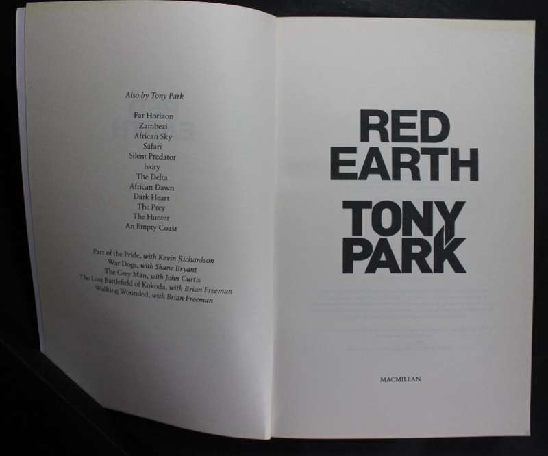 Red Earth by Tony Park, Softcover Book