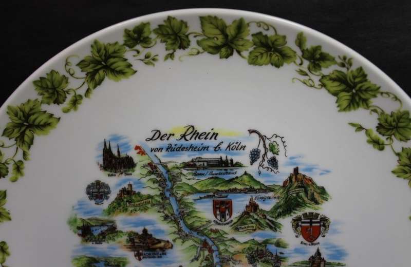 Der Rhein von Rudesheim - Koln Decorative Wall Plate