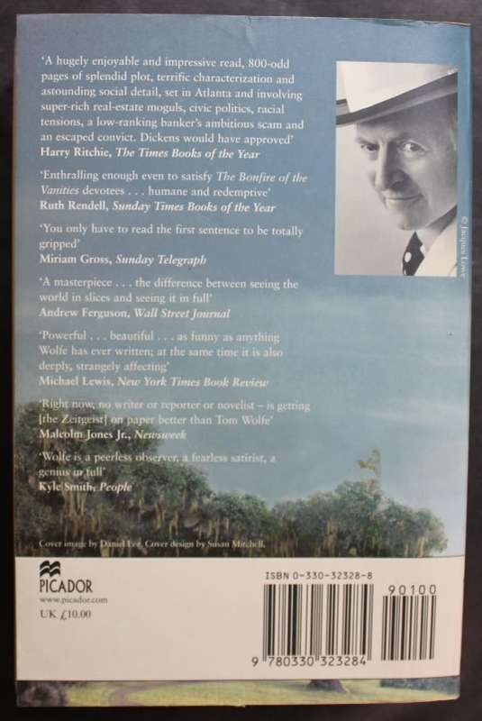 A Man In Full by Tom Wolfe, Softcover Book